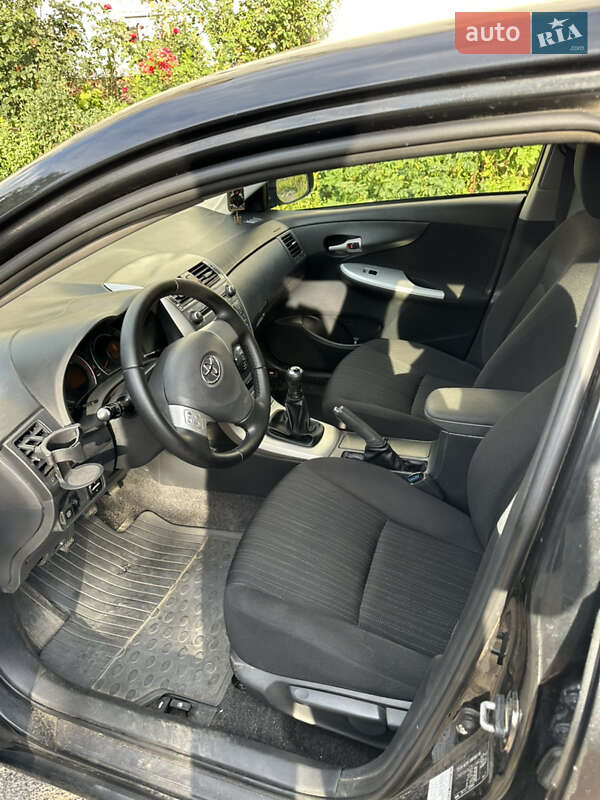 Седан Toyota Corolla 2008 в Львові фото 7 Седан Toyota Corolla 2008 в Львові