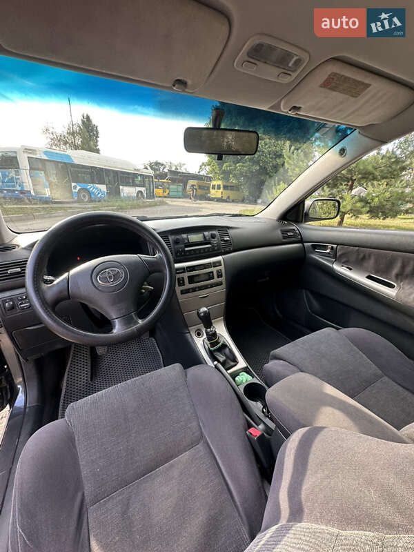Хэтчбек Toyota Corolla 2002 в Кременчуге