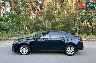 Седан Toyota Corolla 2016 в 