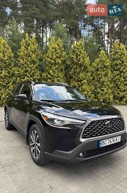Позашляховик / Кросовер Toyota Corolla 2023 в Львові