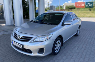 Седан Toyota Corolla 2012 в Жмеринці