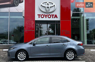 Седан Toyota Corolla 2022 в 