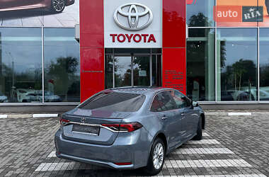 Седан Toyota Corolla 2022 в 