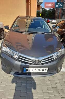 Седан Toyota Corolla 2016 в Дніпрі