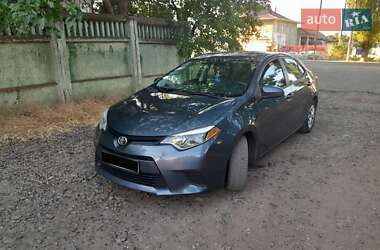 Седан Toyota Corolla 2016 в Роздільній