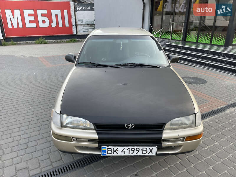 Седан Toyota Corolla 1995 в Тернополе фото 10 Седан Toyota Corolla 1995 в Тернополе