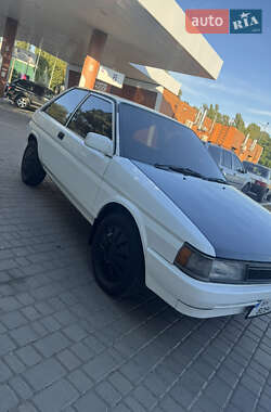 Купе Toyota Corolla 1987 в  фото 3 Купе Toyota Corolla 1987 в