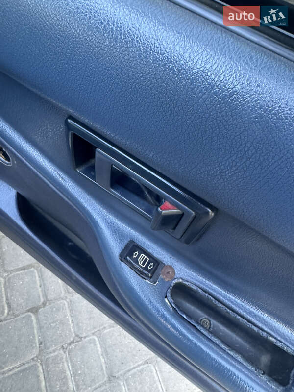 Купе Toyota Corolla 1987 в Одессе