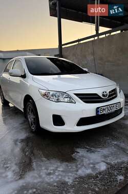 Седан Toyota Corolla 2012 в Сумах