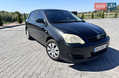 Хэтчбек Toyota Corolla 2004 в Виннице