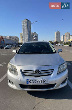 Седан Toyota Corolla 2007 в Киеве