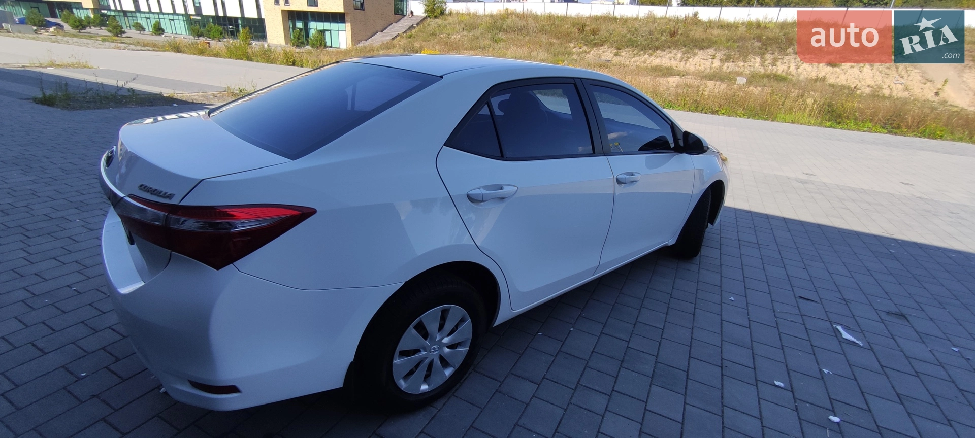 2016 Toyota Corolla - мініатюра 17