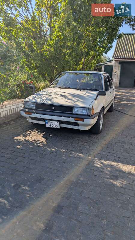 Седан Toyota Corolla 1983 в Білій Церкві