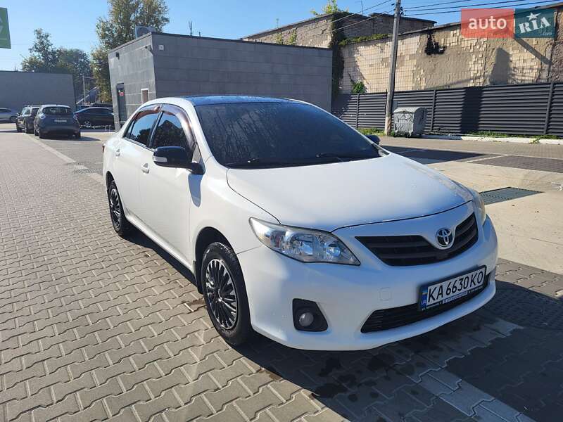 Toyota Corolla 2011