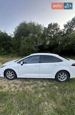 Седан Toyota Corolla 2019 в 