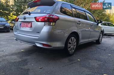 Универсал Toyota Corolla 2015 в 