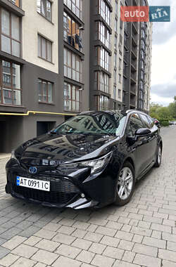 Универсал Toyota Corolla 2021 в Ивано-Франковске