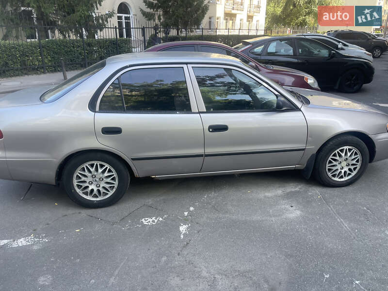 Седан Toyota Corolla 1999 в Киеве фото 8 Седан Toyota Corolla 1999 в Киеве
