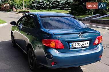 Седан Toyota Corolla 2008 в 