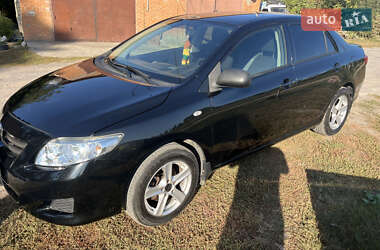 Седан Toyota Corolla 2009 в 
