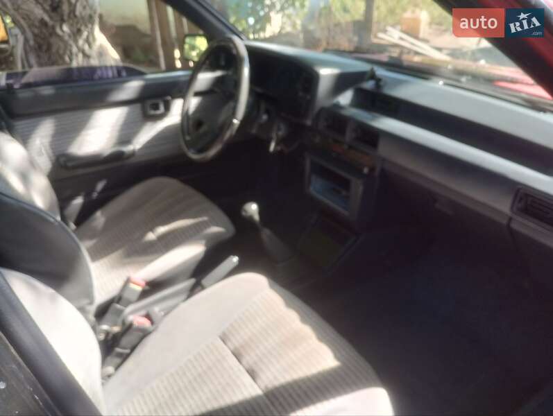 Лифтбек Toyota Corolla 1987 в Черкассах