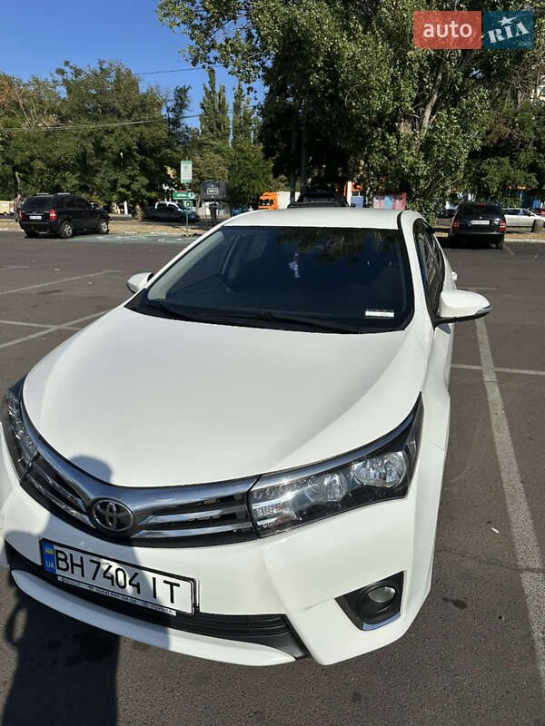 Седан Toyota Corolla 2015 в Одессе фото 7 Седан Toyota Corolla 2015 в Одессе