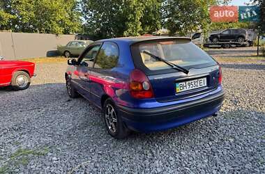 Хэтчбек Toyota Corolla 1998 в 