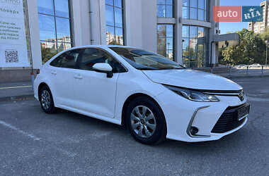 Седан Toyota Corolla 2019 в 