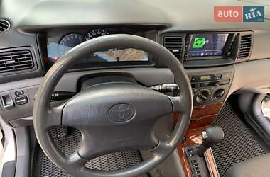 Седан Toyota Corolla 2006 в 