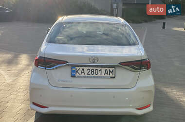 Седан Toyota Corolla 2020 в 