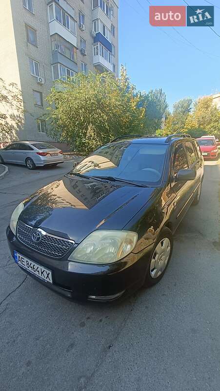 Універсал Toyota Corolla 2004 в Дніпрі