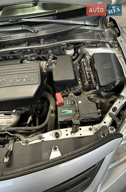 Седан Toyota Corolla 2010 в 