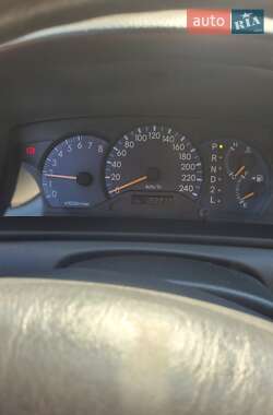 Седан Toyota Corolla 2005 в 