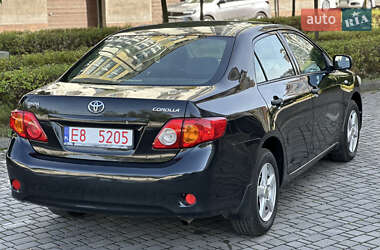 Седан Toyota Corolla 2009 в 