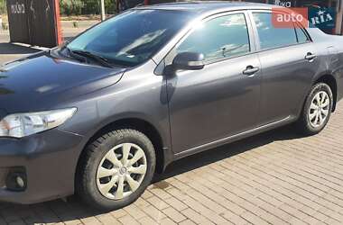 Седан Toyota Corolla 2012 в 