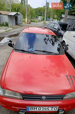 Хэтчбек Toyota Corolla 1996 в 