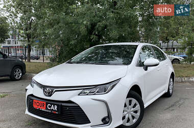 Седан Toyota Corolla 2020 в 