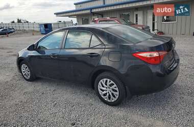 Седан Toyota Corolla 2018 в 