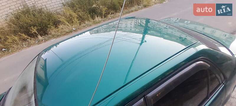 Седан Toyota Corolla 2000 в Одессе