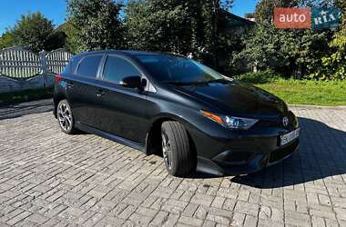 Хэтчбек Toyota Corolla 2017 в 