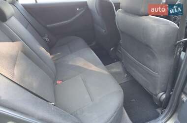 Седан Toyota Corolla 2006 в 