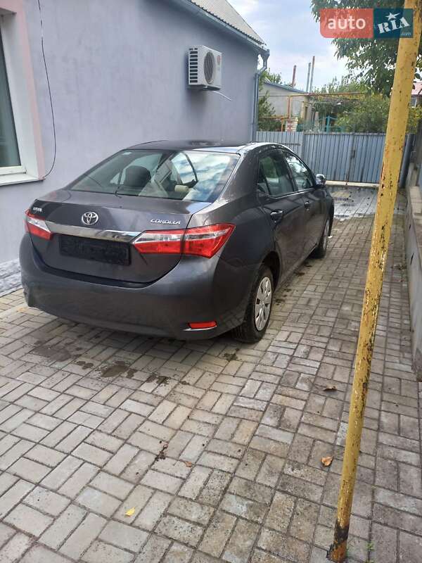 Седан Toyota Corolla 2013 в Херсоне
