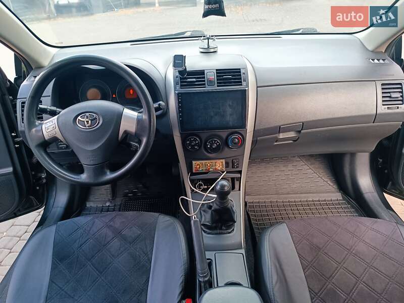 Седан Toyota Corolla 2008 в Харькове