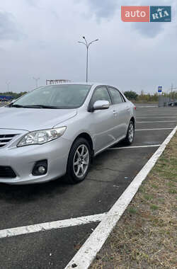Седан Toyota Corolla 2012 в 