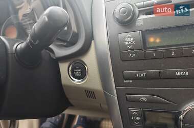 Седан Toyota Corolla 2012 в 