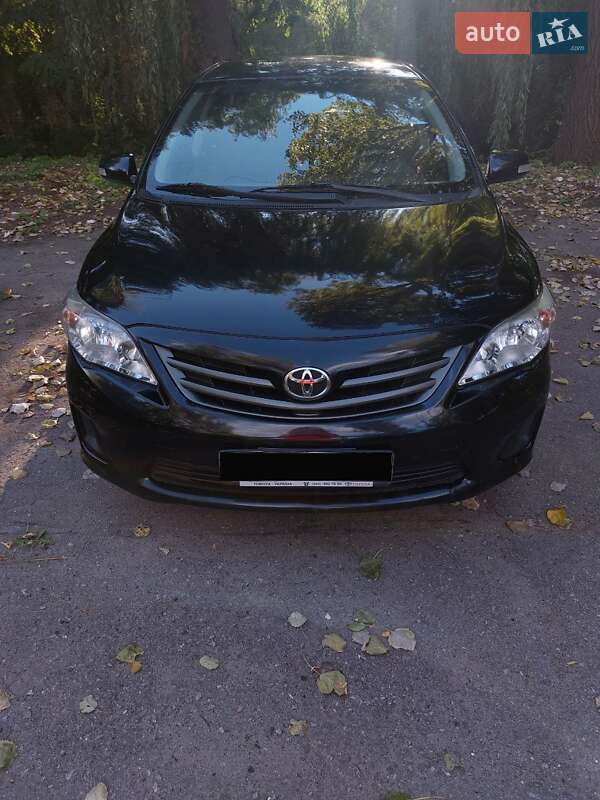 Седан Toyota Corolla 2010 в Харькове