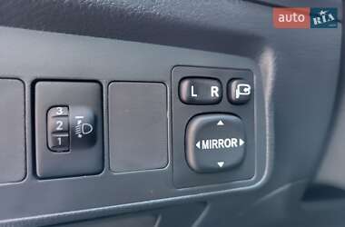 Седан Toyota Corolla 2011 в 