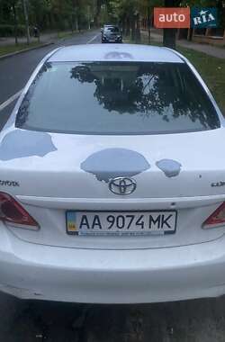 Седан Toyota Corolla 2012 в Киеве