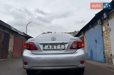 Седан Toyota Corolla 2008 в 