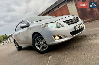 Седан Toyota Corolla 2008 в 
